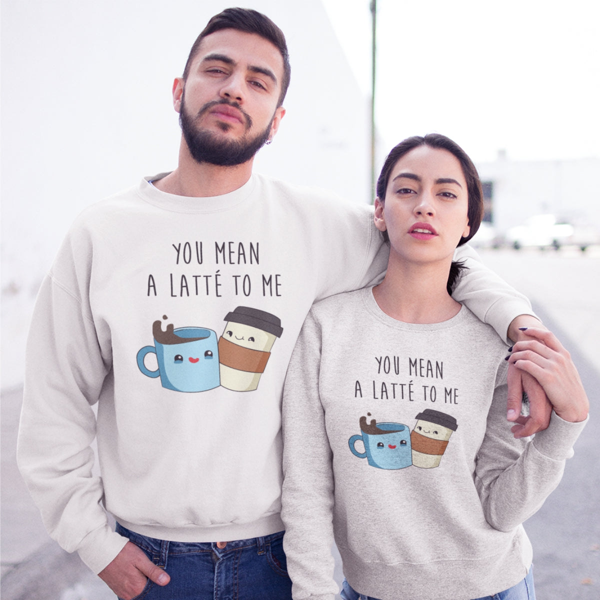 Valged kapuutsita dressiplusid paaridele „Latte”