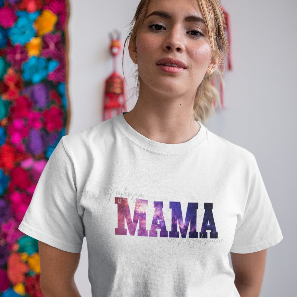 Biała UNISEX koszulka Najlepsza mama we wszechświecie