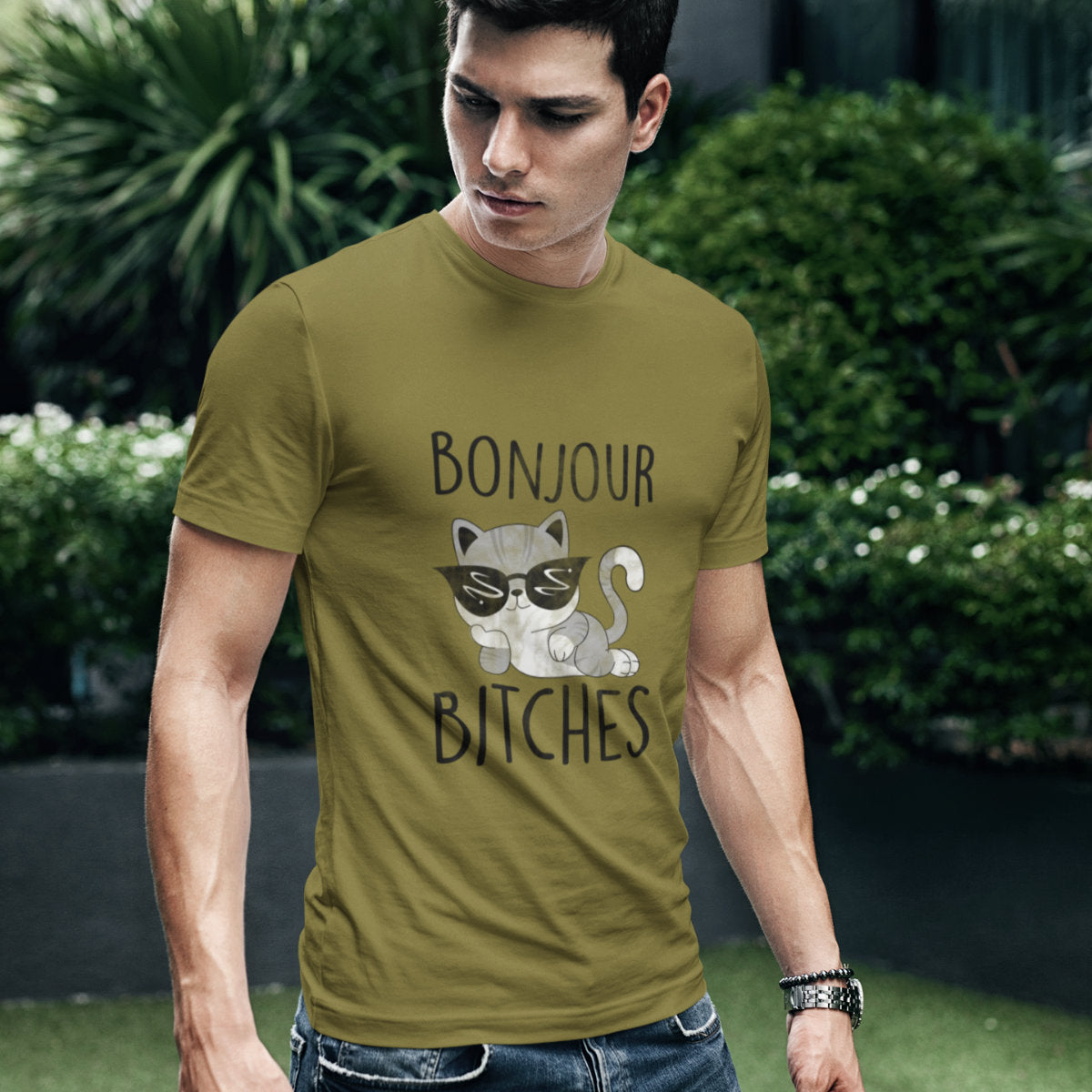 Khaki UNISEX  koszulka Bonjour bitches kotek